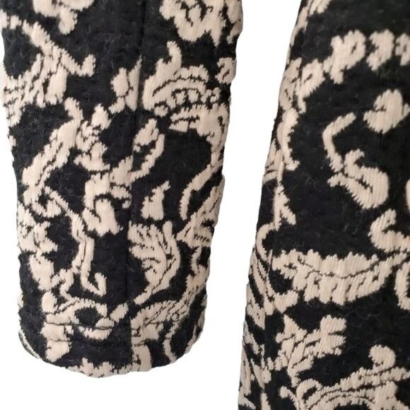 Valleygirl | Decorative Floral Print Dress - Picture 4 of 7